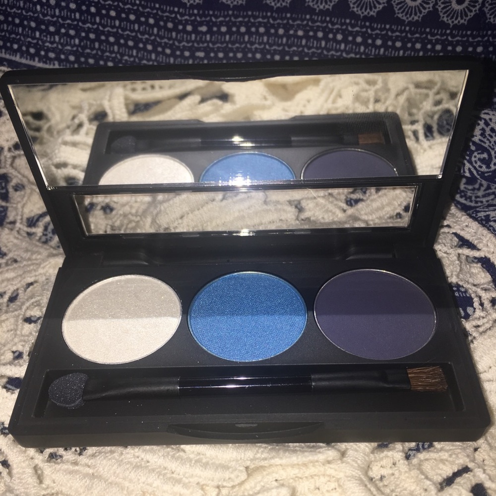 BeautiControl Intense Mineral Shadow Trio
